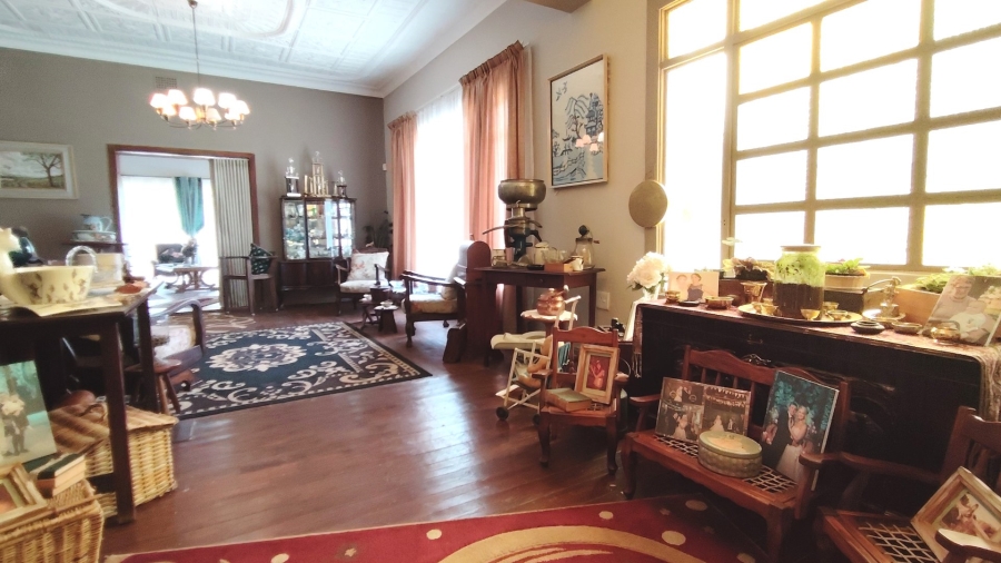 Commercial Property for Sale in Unitas Park Gauteng