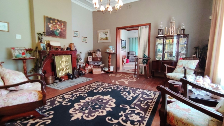 Commercial Property for Sale in Unitas Park Gauteng