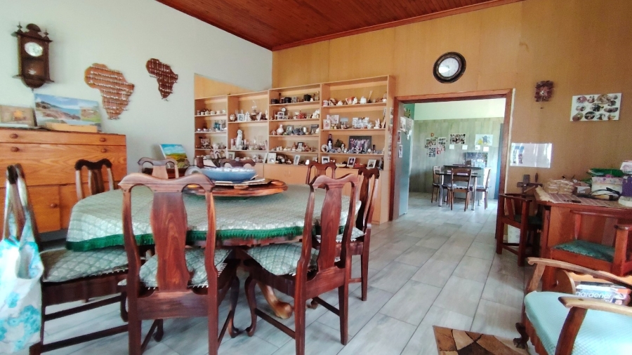 Commercial Property for Sale in Unitas Park Gauteng