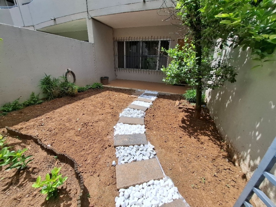 1 Bedroom Property for Sale in Sandown Gauteng