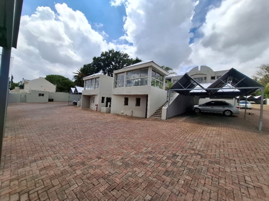 1 Bedroom Property for Sale in Sandown Gauteng