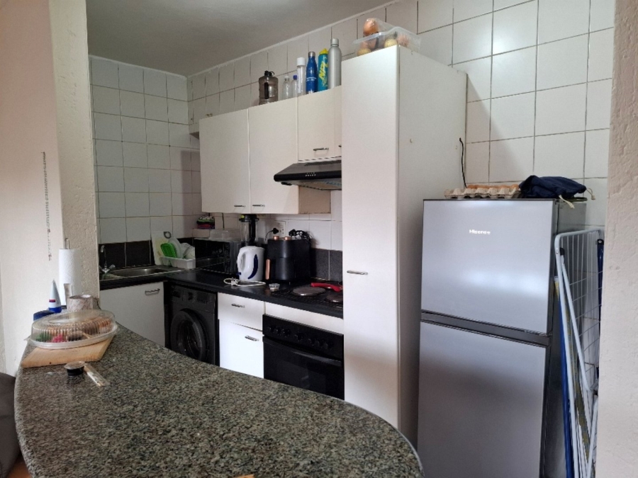 1 Bedroom Property for Sale in Sandown Gauteng