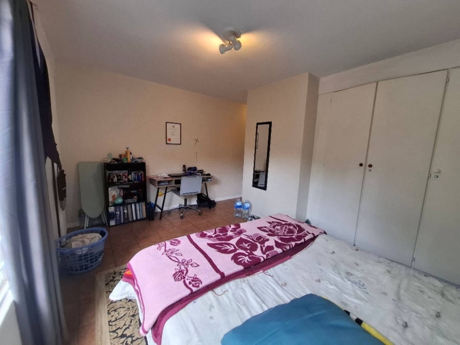 1 Bedroom Property for Sale in Sandown Gauteng