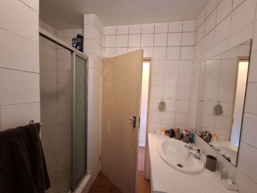 1 Bedroom Property for Sale in Sandown Gauteng