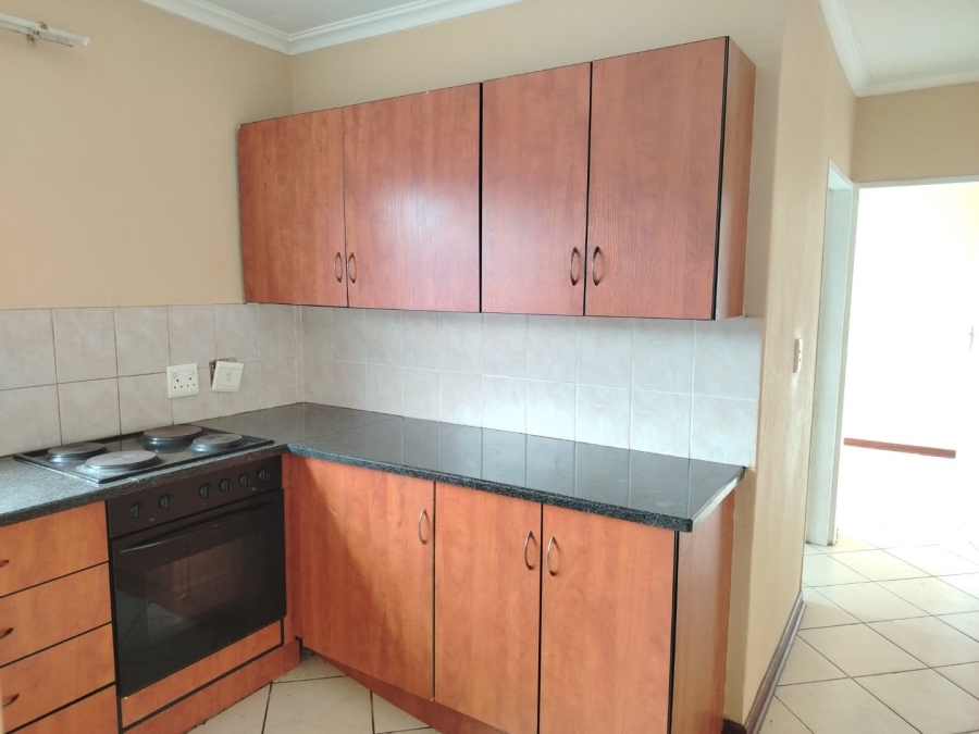 To Let 2 Bedroom Property for Rent in Halfway House Gauteng