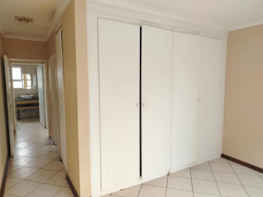 To Let 2 Bedroom Property for Rent in Halfway House Gauteng