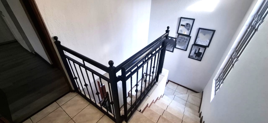 3 Bedroom Property for Sale in Amorosa Gauteng