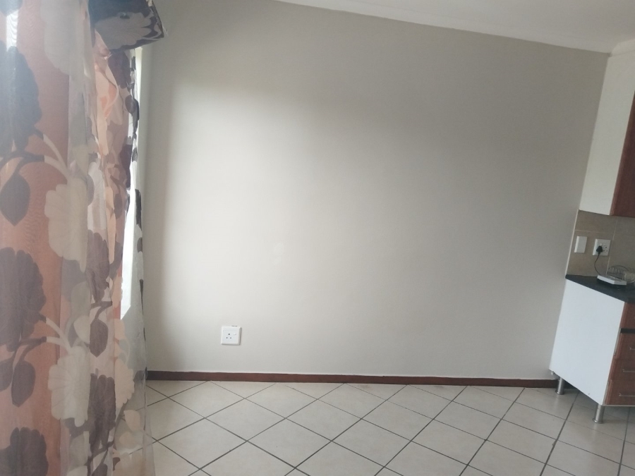 2 Bedroom Property for Sale in Equestria Gauteng
