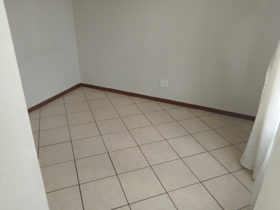2 Bedroom Property for Sale in Equestria Gauteng