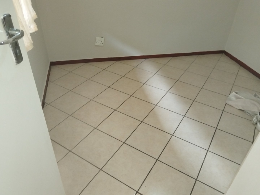 2 Bedroom Property for Sale in Equestria Gauteng