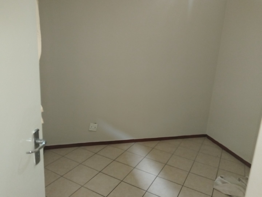2 Bedroom Property for Sale in Equestria Gauteng