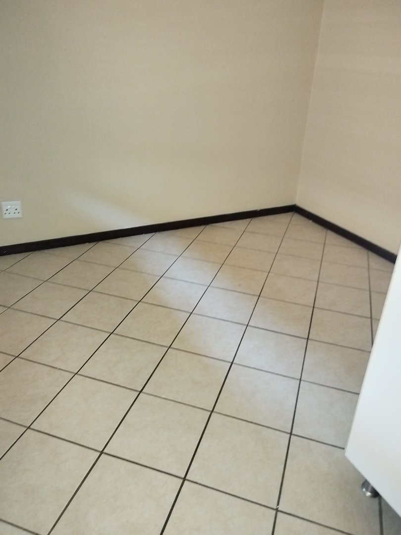 To Let 2 Bedroom Property for Rent in Equestria Gauteng