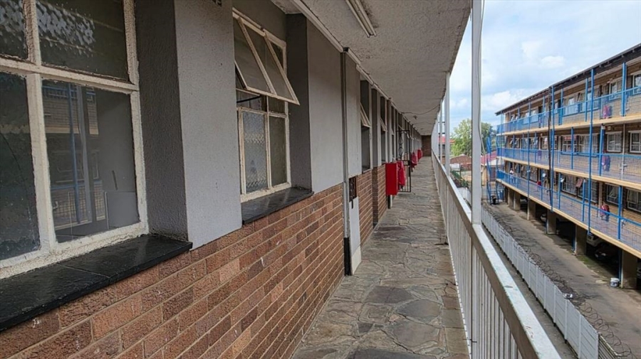 2 Bedroom Property for Sale in Kempton Park Central Gauteng