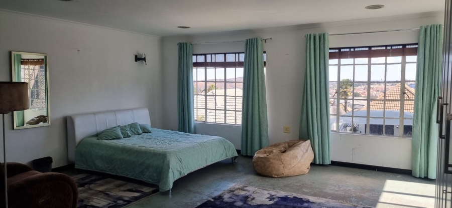 To Let 1 Bedroom Property for Rent in Ridgeway Gauteng