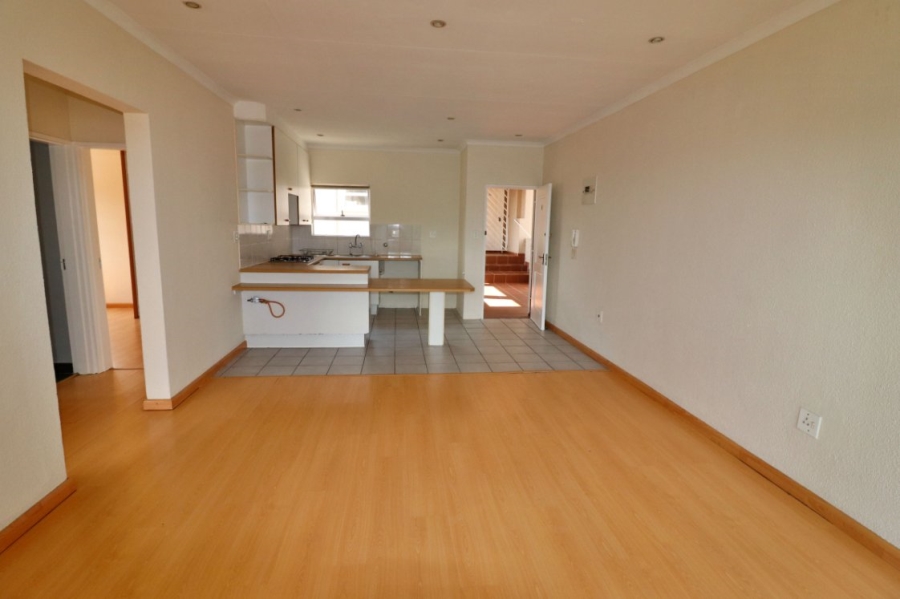2 Bedroom Property for Sale in Wannenburghoogte Gauteng