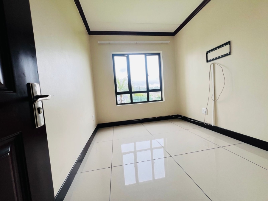 To Let 2 Bedroom Property for Rent in Maroeladal Gauteng