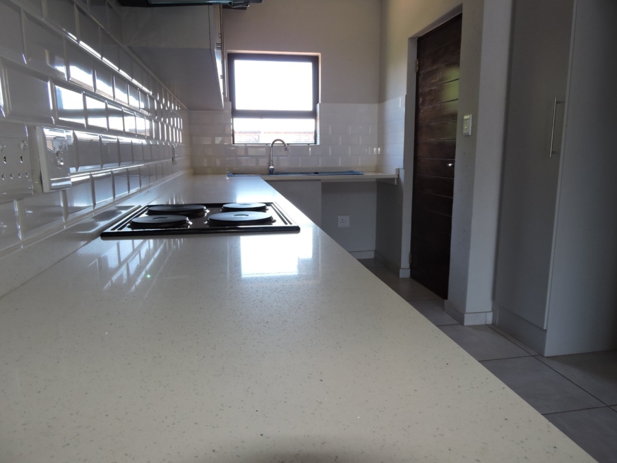 2 Bedroom Property for Sale in Klipfontein Gauteng