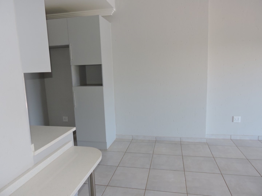 2 Bedroom Property for Sale in Klipfontein Gauteng