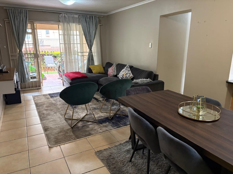 To Let 2 Bedroom Property for Rent in Castleview Gauteng