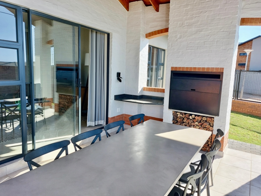 3 Bedroom Property for Sale in Six Fountains Residential Estate Gauteng