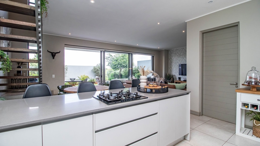 3 Bedroom Property for Sale in Serengeti Lifestyle Estate Gauteng