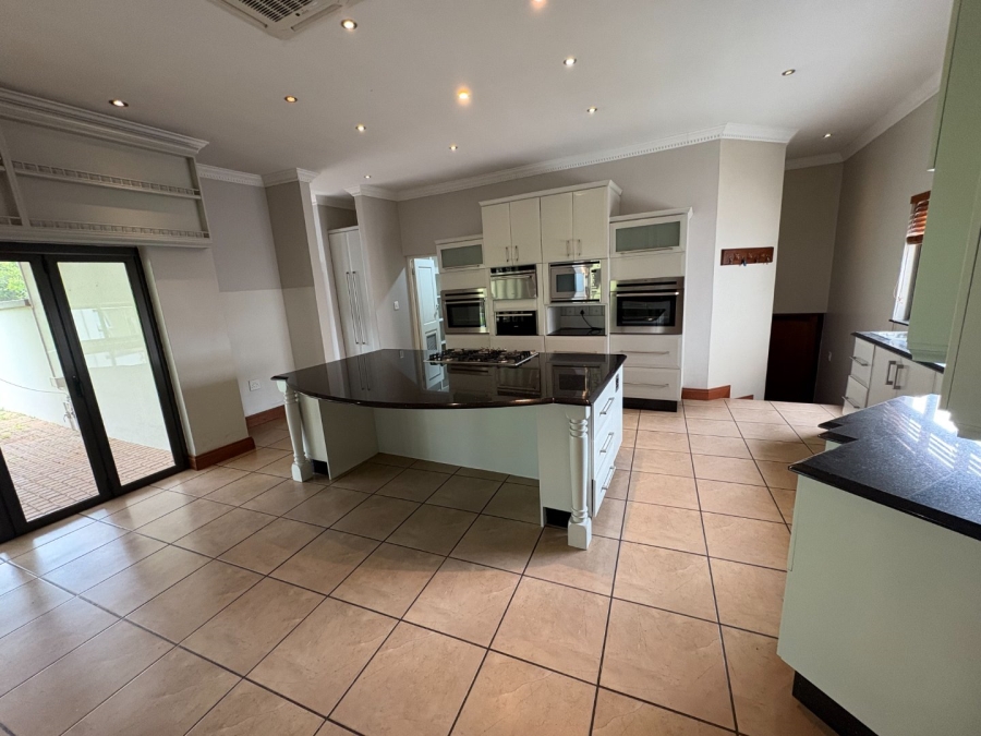 6 Bedroom Property for Sale in Mooikloof Equestrian Estate Gauteng