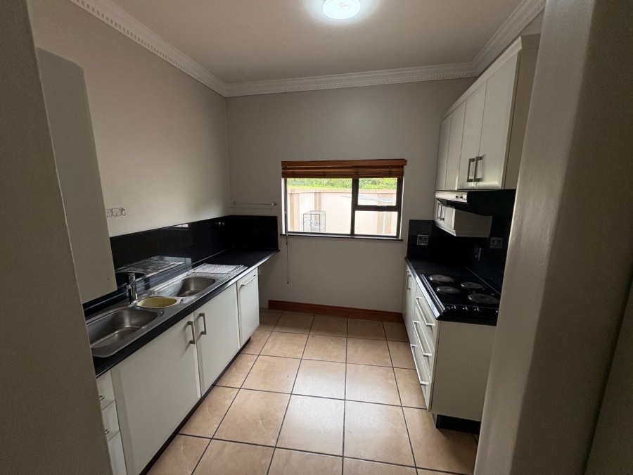 6 Bedroom Property for Sale in Mooikloof Equestrian Estate Gauteng