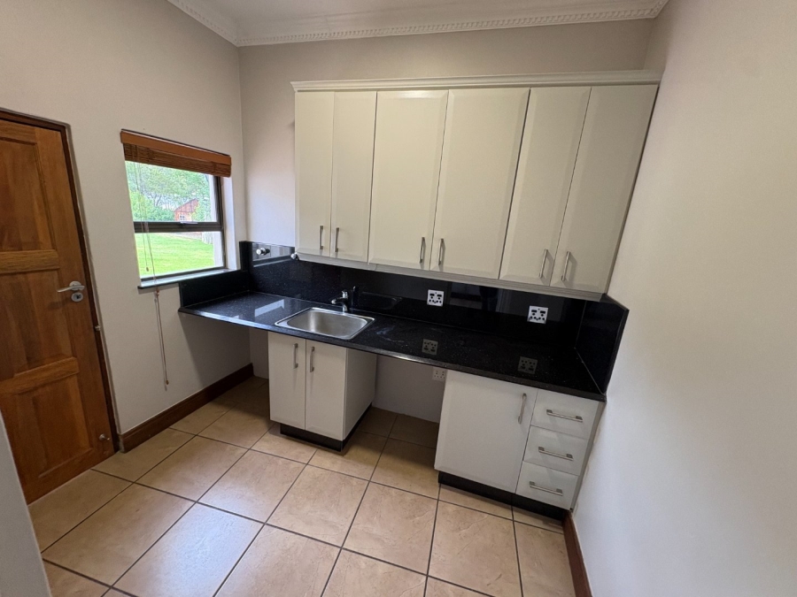 6 Bedroom Property for Sale in Mooikloof Equestrian Estate Gauteng