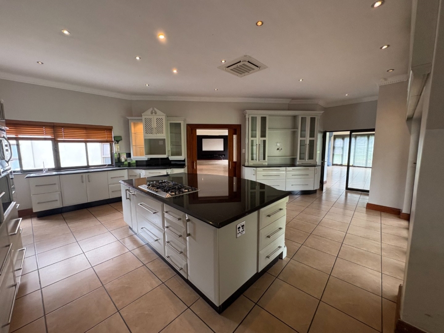 6 Bedroom Property for Sale in Mooikloof Equestrian Estate Gauteng