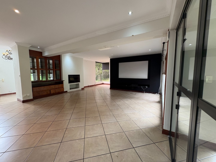 6 Bedroom Property for Sale in Mooikloof Equestrian Estate Gauteng