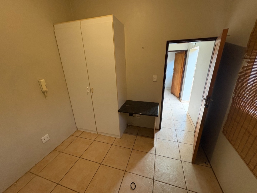 6 Bedroom Property for Sale in Mooikloof Equestrian Estate Gauteng