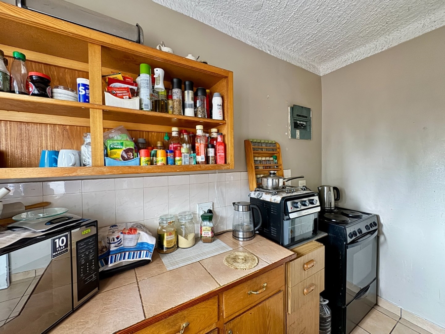 2 Bedroom Property for Sale in Doringkloof Gauteng