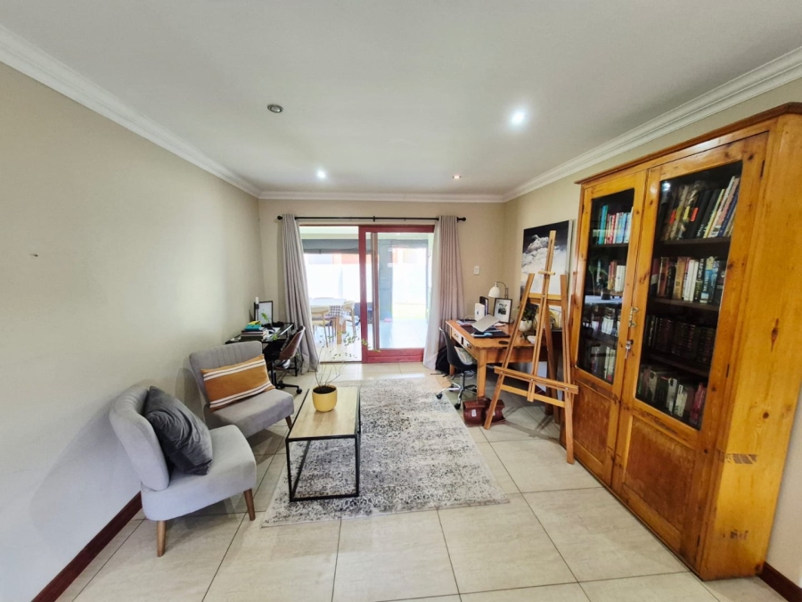 2 Bedroom Property for Sale in Olympus AH Gauteng