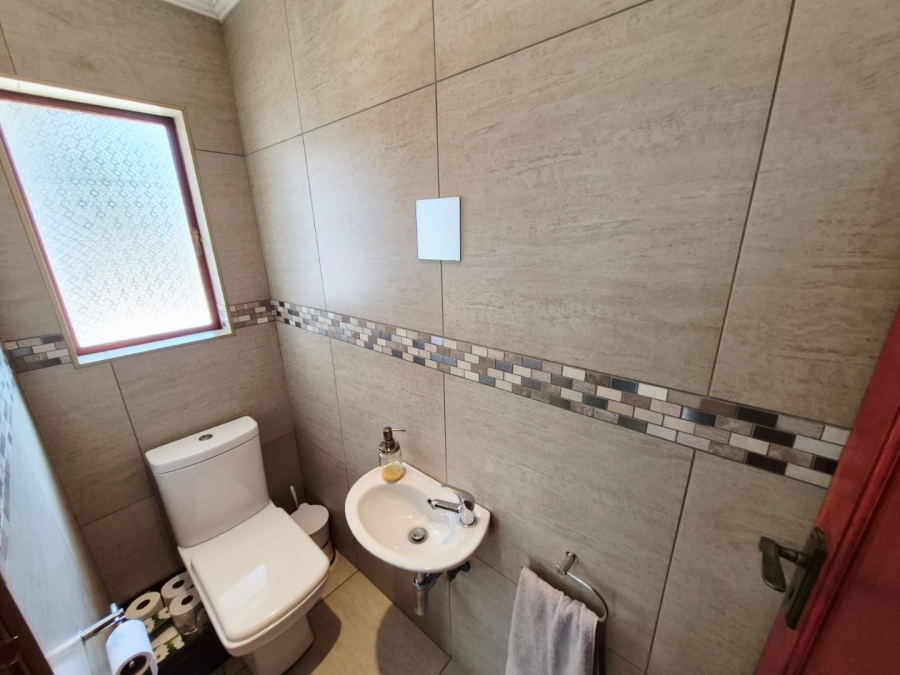 2 Bedroom Property for Sale in Olympus AH Gauteng