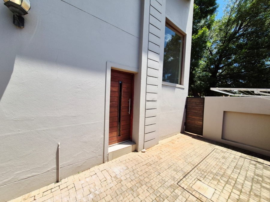 2 Bedroom Property for Sale in Olympus AH Gauteng