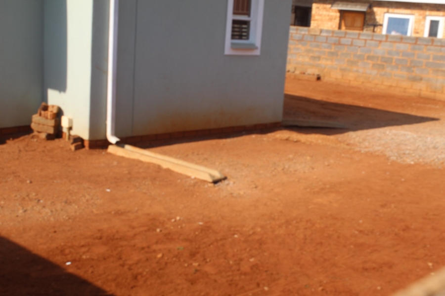 2 Bedroom Property for Sale in Lufhereng Gauteng