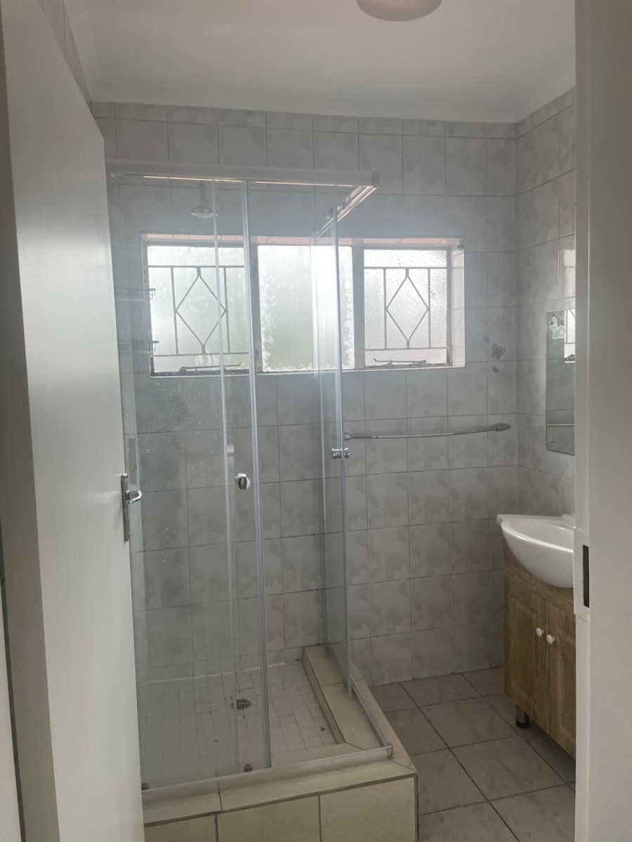 To Let 3 Bedroom Property for Rent in Edenvale Central Gauteng