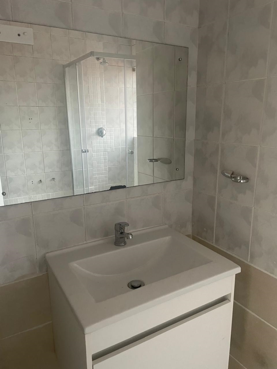 To Let 3 Bedroom Property for Rent in Edenvale Central Gauteng