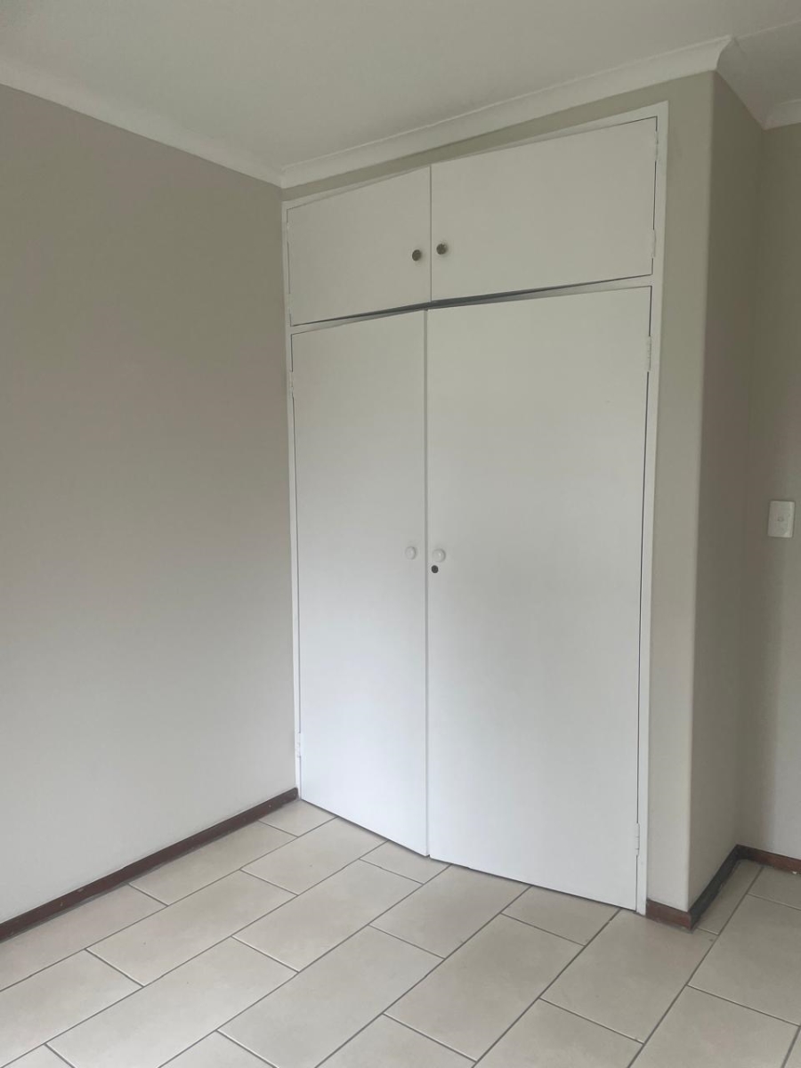 To Let 3 Bedroom Property for Rent in Edenvale Central Gauteng