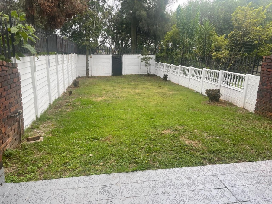 To Let 3 Bedroom Property for Rent in Edenvale Central Gauteng