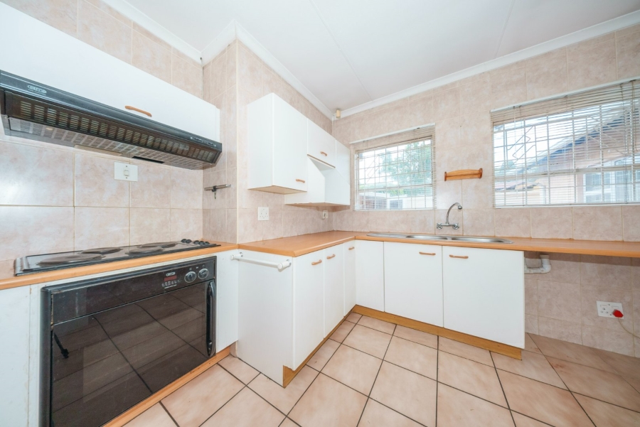 3 Bedroom Property for Sale in Isandovale Gauteng