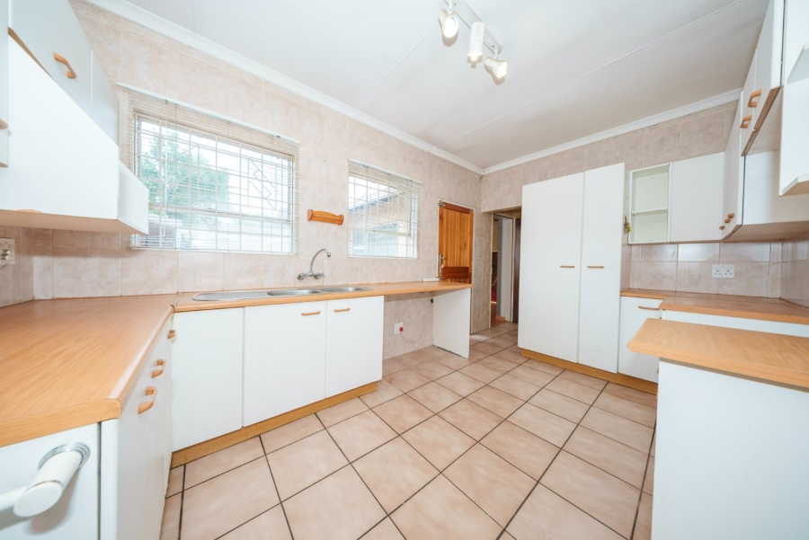 3 Bedroom Property for Sale in Isandovale Gauteng