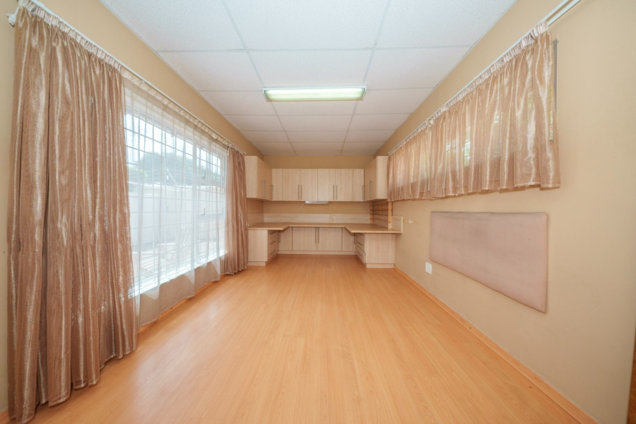 3 Bedroom Property for Sale in Isandovale Gauteng