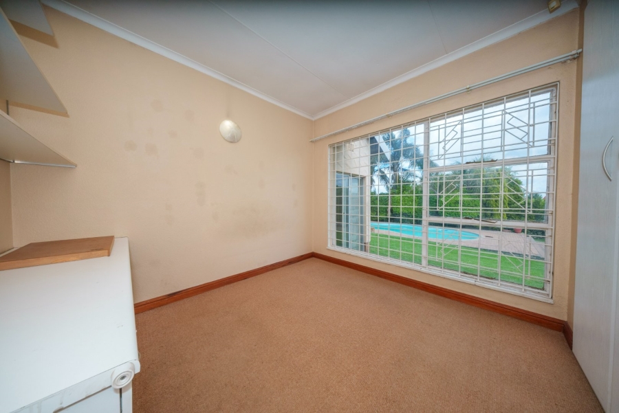 3 Bedroom Property for Sale in Isandovale Gauteng