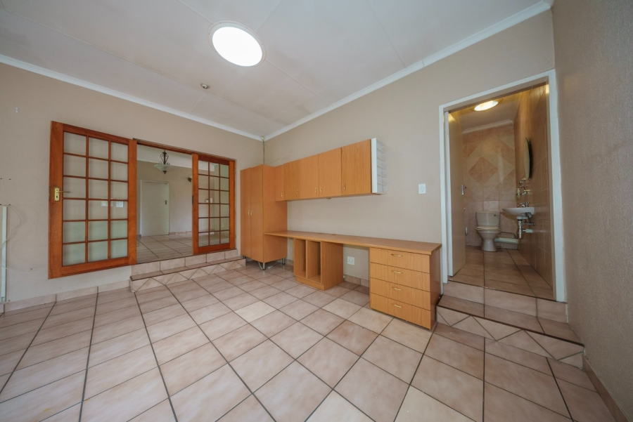 3 Bedroom Property for Sale in Isandovale Gauteng