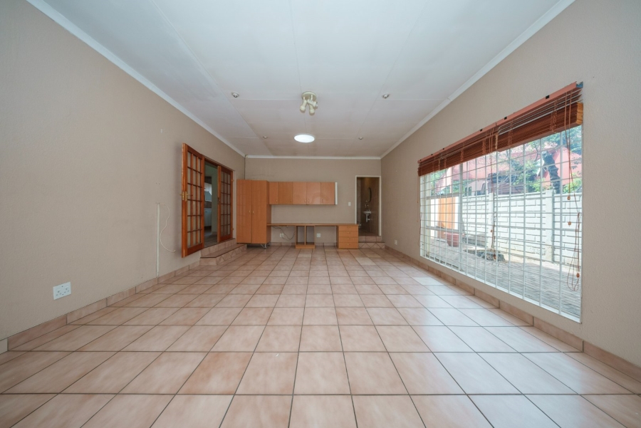 3 Bedroom Property for Sale in Isandovale Gauteng