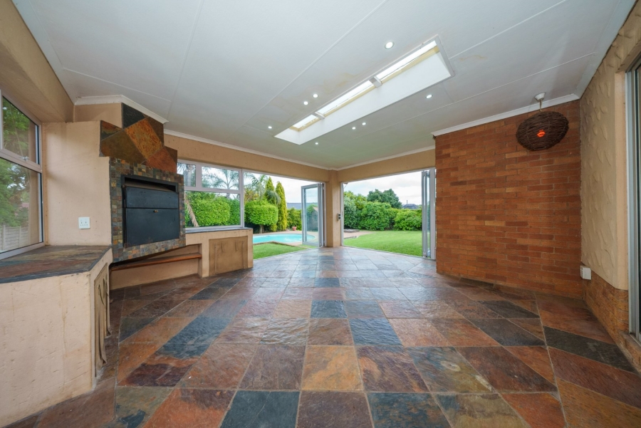 3 Bedroom Property for Sale in Isandovale Gauteng