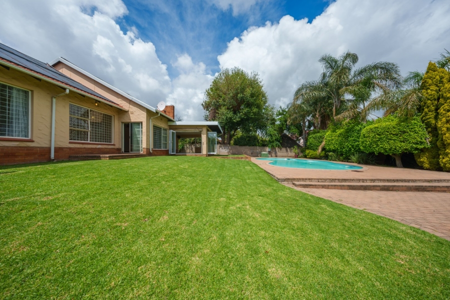 3 Bedroom Property for Sale in Isandovale Gauteng