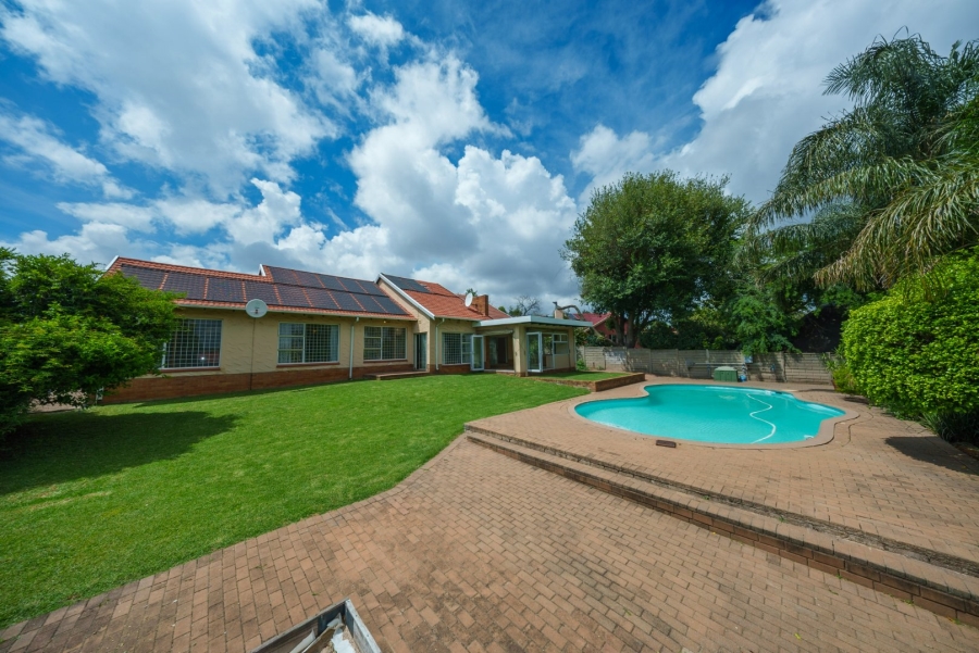 3 Bedroom Property for Sale in Isandovale Gauteng
