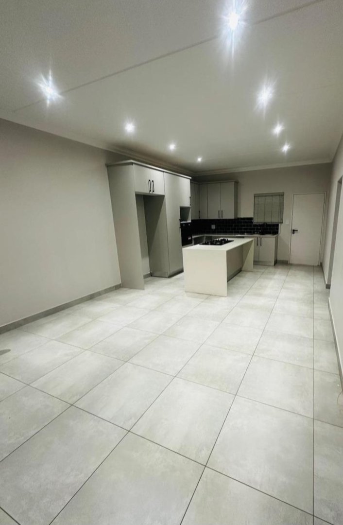 2 Bedroom Property for Sale in Bryanston Gauteng